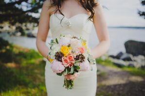 Romantic Rose, Peonies and Succulent Bouquet