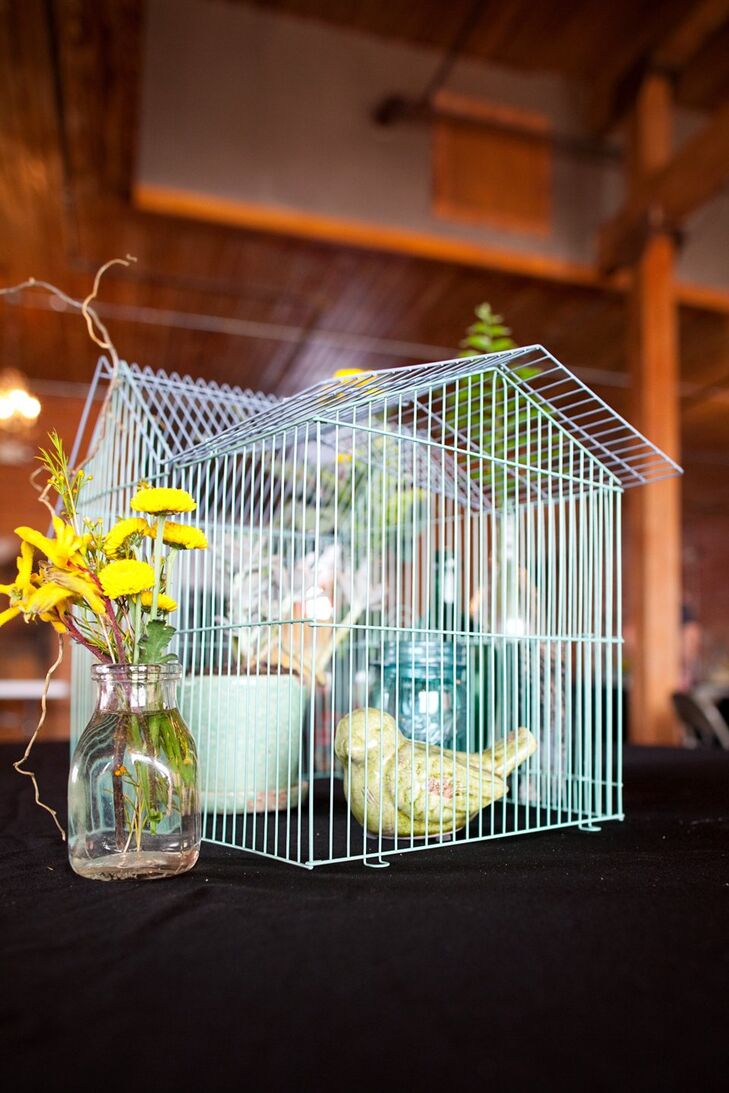 The decorations at the wedding were provided by family members for a vintage feel and look.