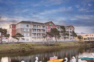 Picture of Holiday Inn Express Hotel & Suites Seaside Convention Center an IHG Hotel