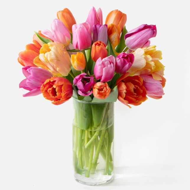 Colorful bouquet of tulips from Urban stems, gift idea for Mother's Day. 