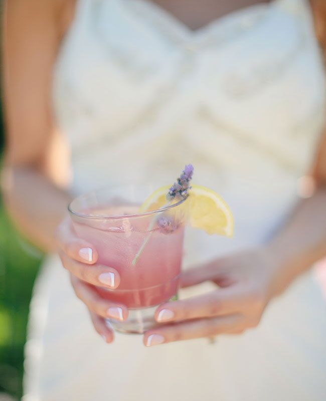 Photo: Swoon by Katie // Featured: The Knot Blog