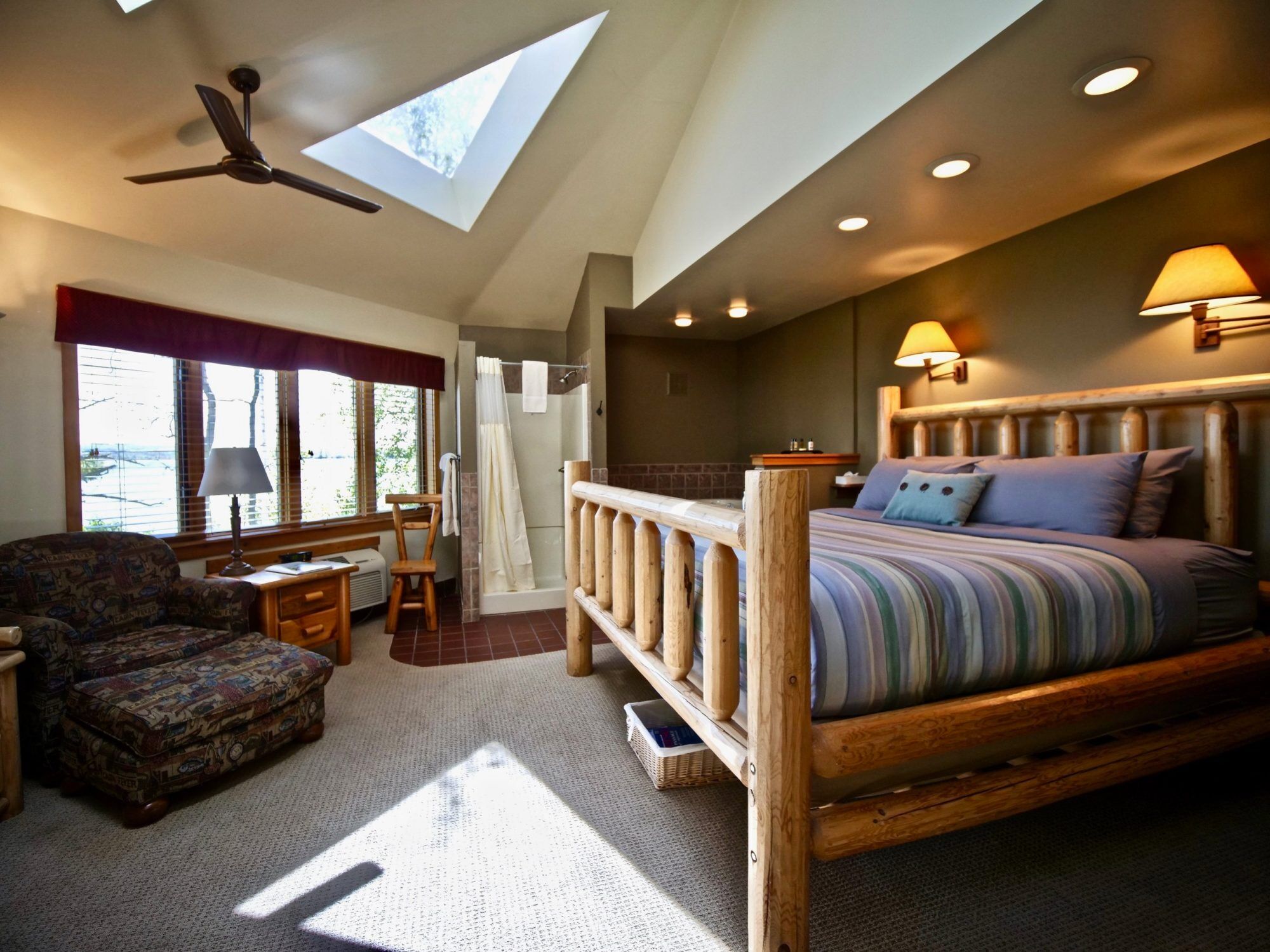 Picture of Whaleback Inn