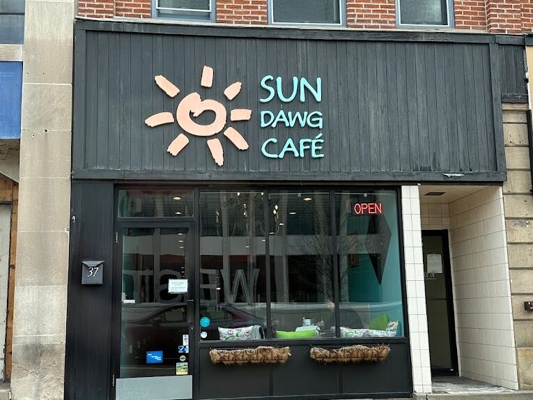Picture of Sun Dawg Cafe