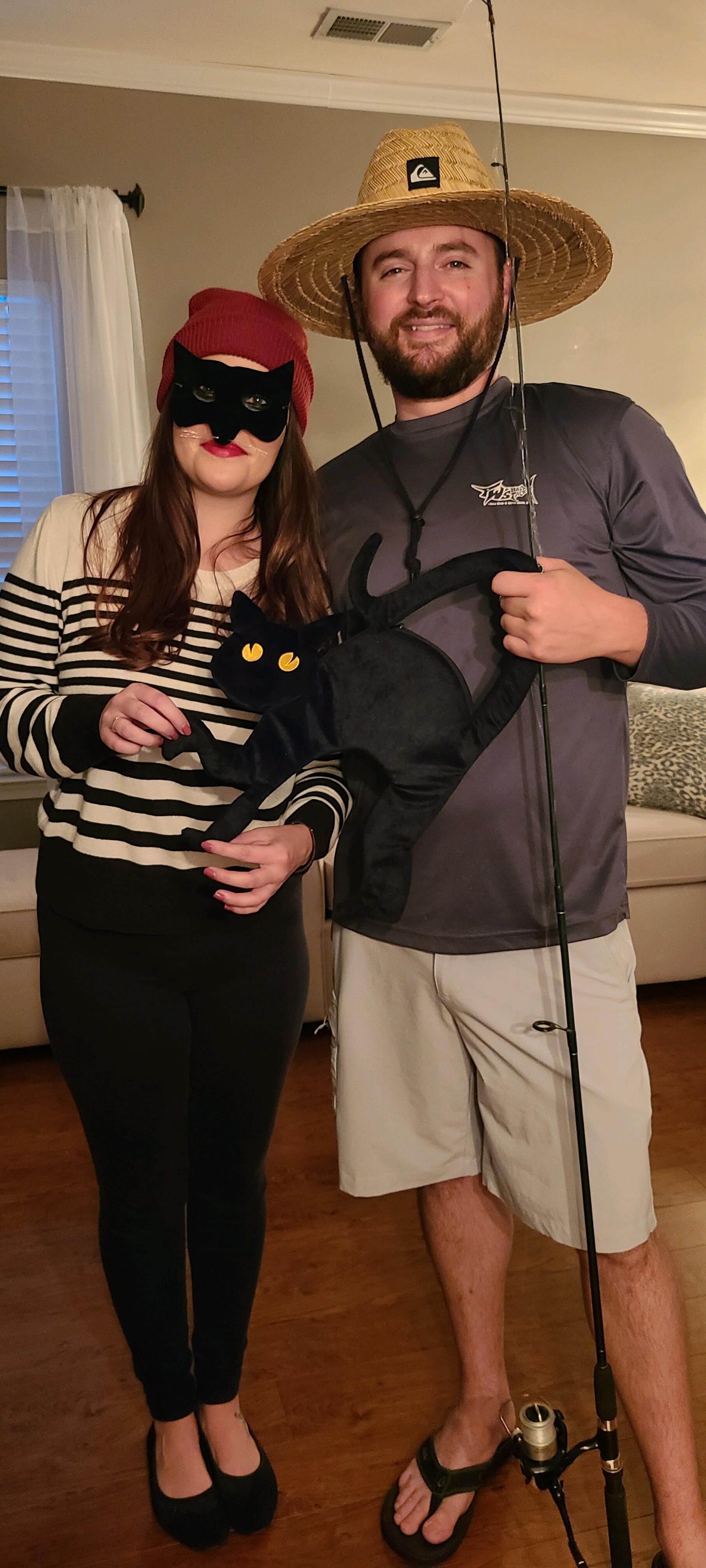 Cat burglar & cat fisher - Fort Mill, SC.