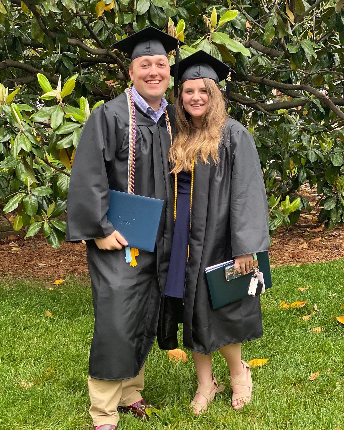 Preston and Lexi dated all through college. He majored in Production Design and she majored in Acting. They worked on. many projects together and had the same on campus job. 