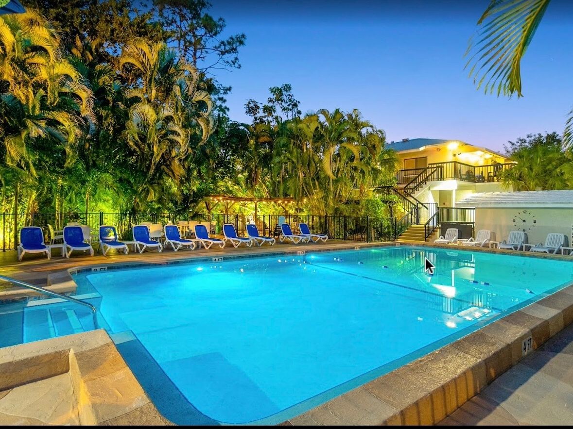 Picture of The Fairways Inn of Naples