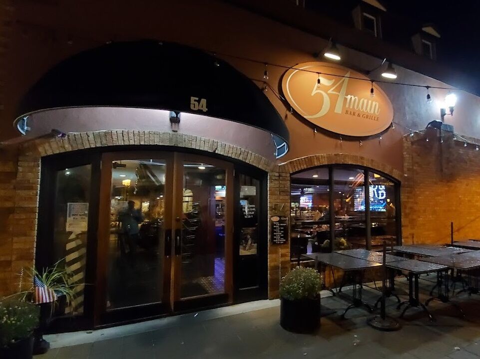 Picture of 54 Main Bar & Grille