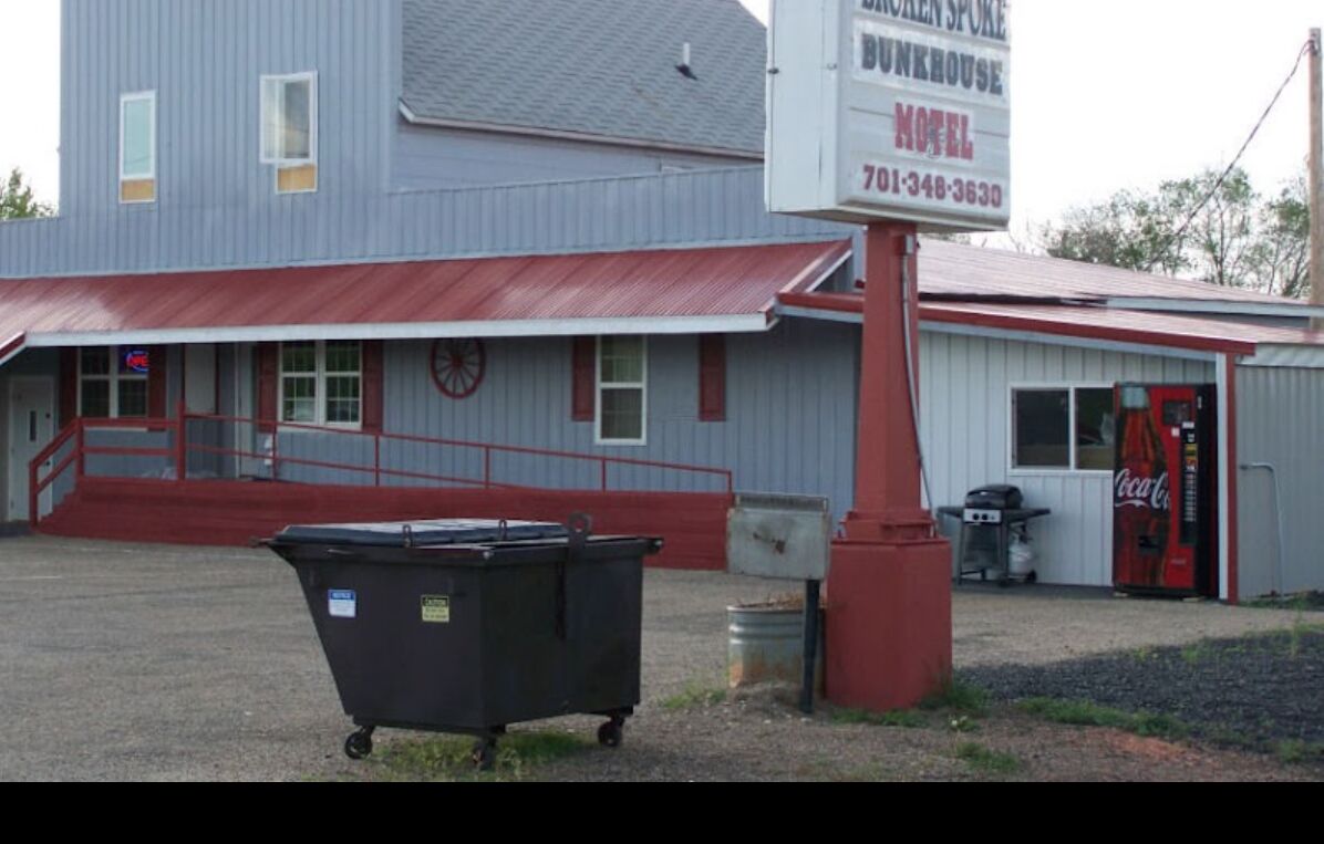 Picture of Broken Spoke BunkHouse Motel
