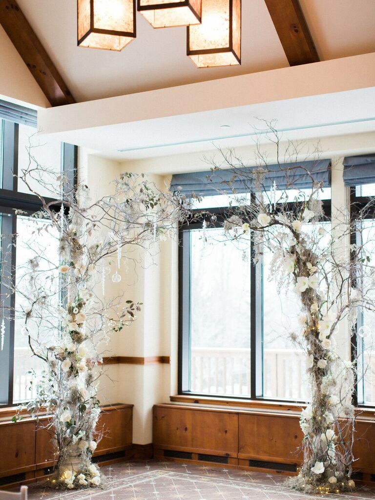 winter wedding ideas silver arch