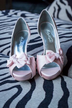 Light Pink Bridal Pumps with Bows