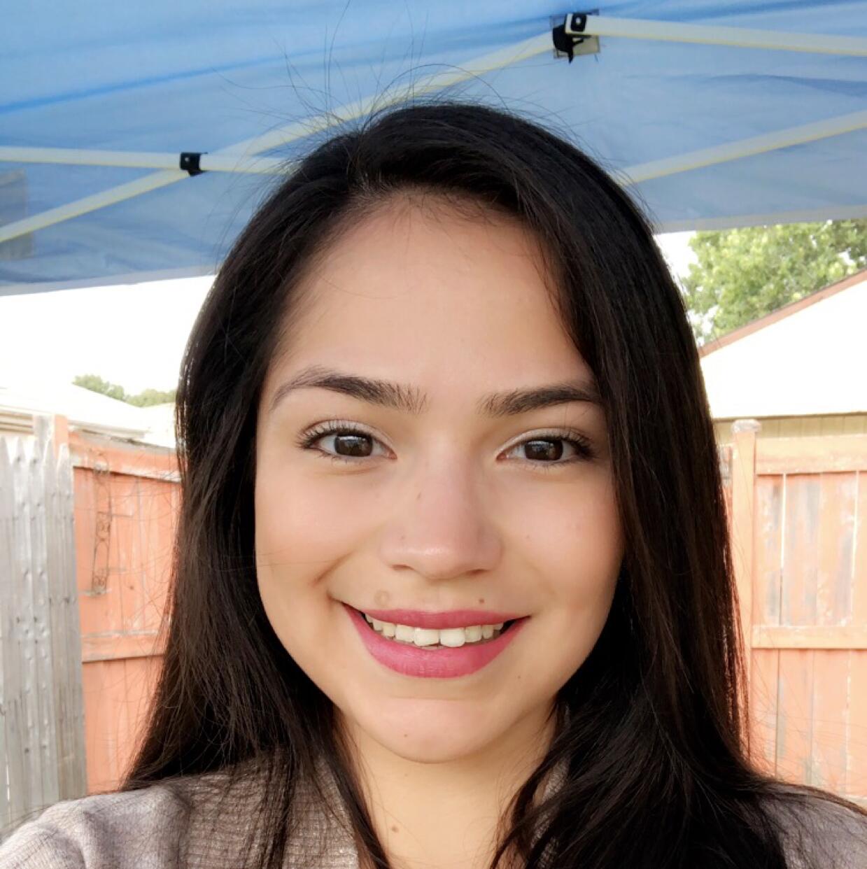 Perla Ramirez 