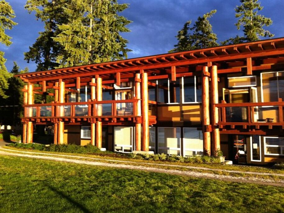 Picture of Ocean Resort Campbell River