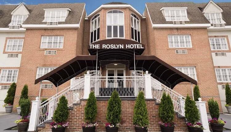 Picture of The Roslyn Hotel