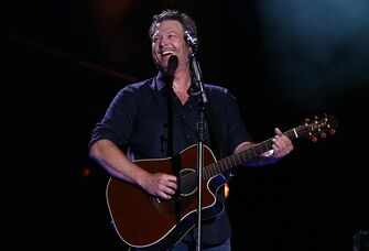 20 Blake Shelton Wedding Songs to Dance the Night Away