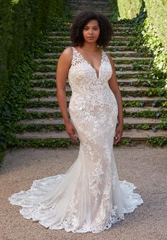 ÉLYSÉE Édition Adrianna x Edition Mermaid Wedding Dress