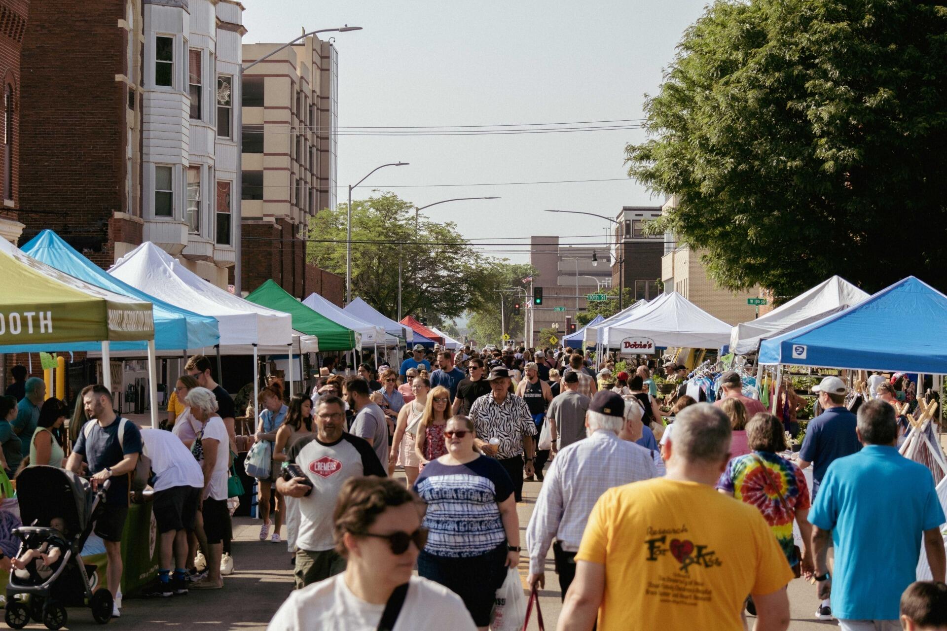 Picture of Dubuque Farmers' Market