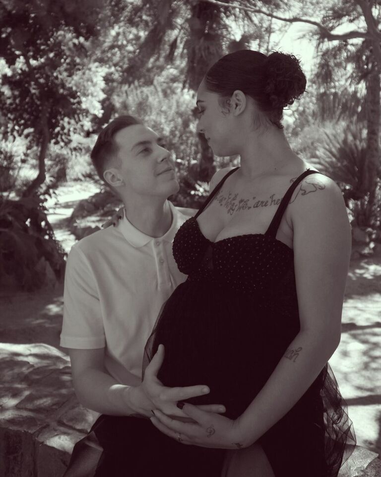 Savannah & Jordan Home Page Banner