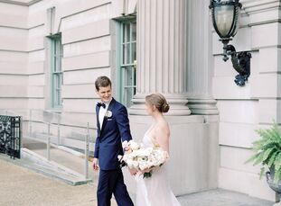 Anderson House is a Beaux-Arts architectural gem nestled in the heart of Washington, D.C., and it served as the picturesque backdrop for Erinn and Jon