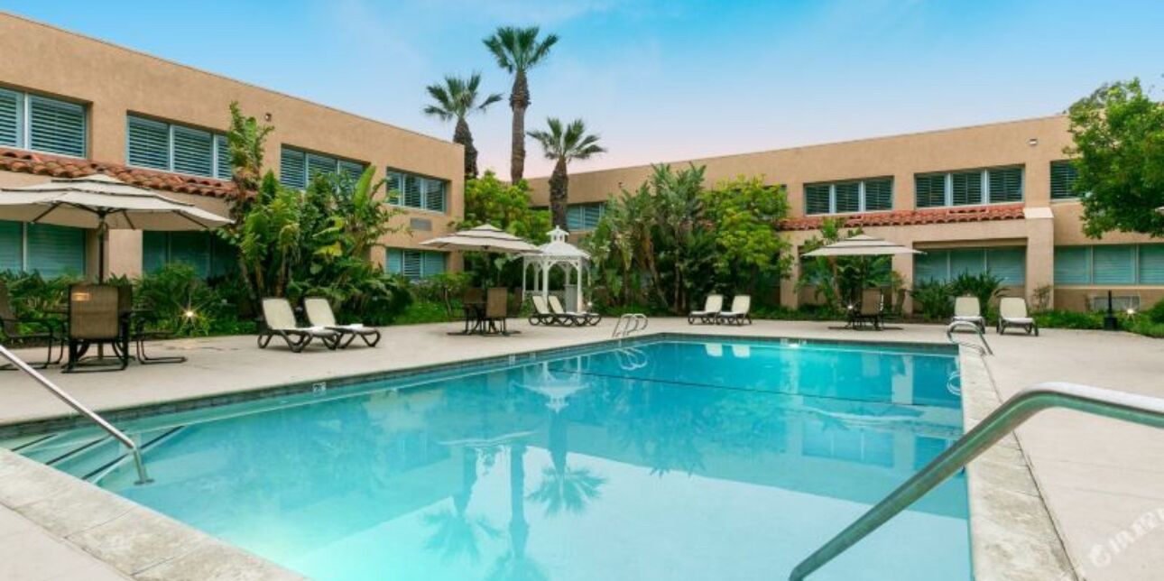 Picture of Grand Vista Hotel