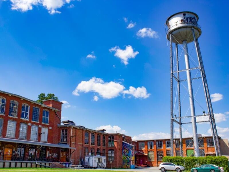 Picture of Lowe Mill ARTS & Entertainment
