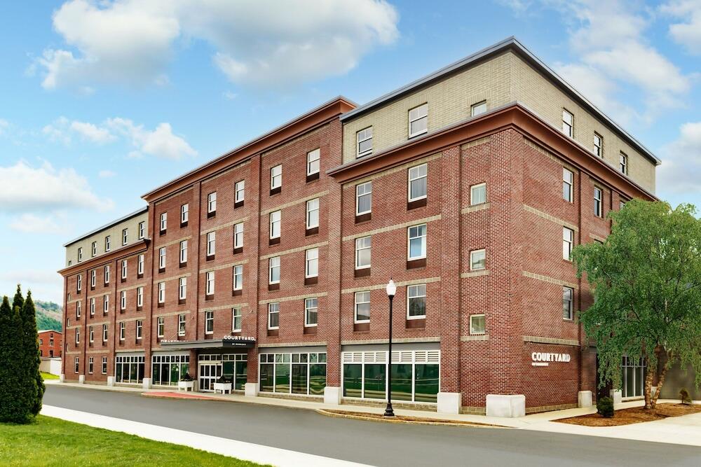 Picture of Courtyard by Marriott Keene Downtown