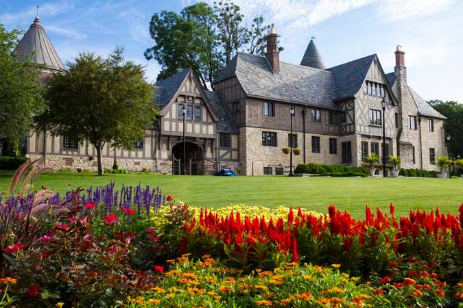 Picture of Stroll the Grounds at Ewing Manor