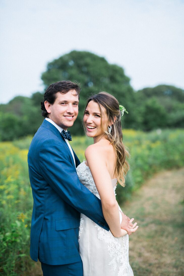 Samantha Feingold and Enrique Kassel’s playful garden affair featured vibrant florals and a cheery palette of yellow and pink. “The flowers were incre