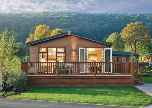 Picture of Cheddar Woods Resort And Spa