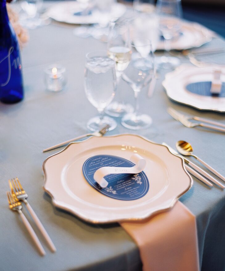Preppy Place Setting With Scalloped Charger