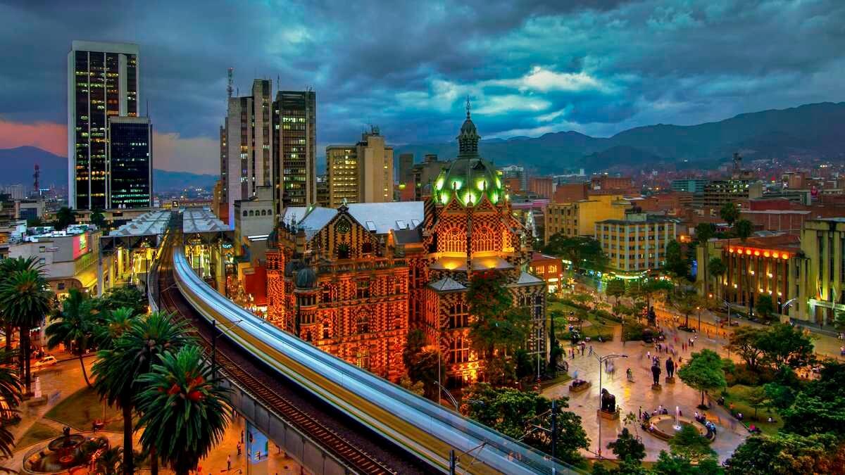 Picture of 15 THINGS TO DO IN MEDELLIN COLOMBIA
