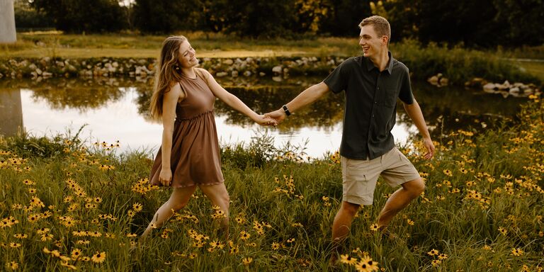 Austin & Elli Home Page Banner
