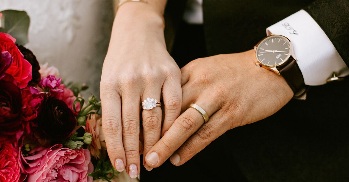 Wedding Bands Set for Couple, Saw Wood Rings