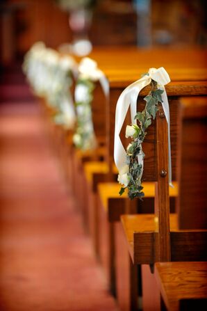 Rose and Ivy Ceremony Aisle Decor