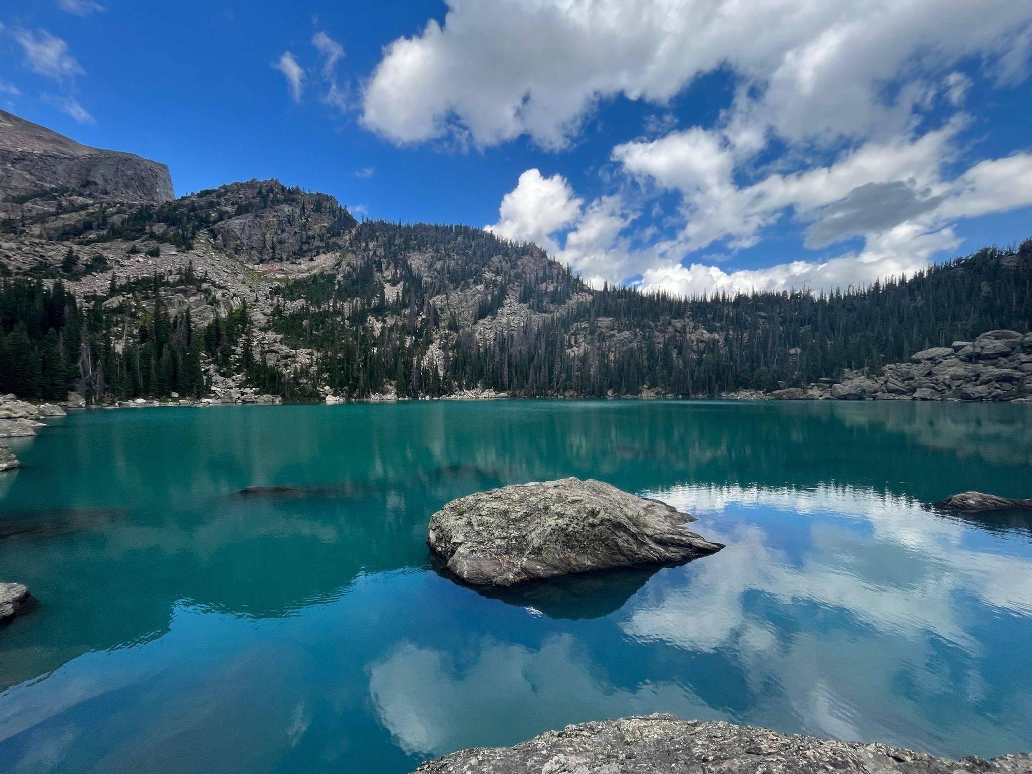 Picture of Lake Haiyaha | Moderate