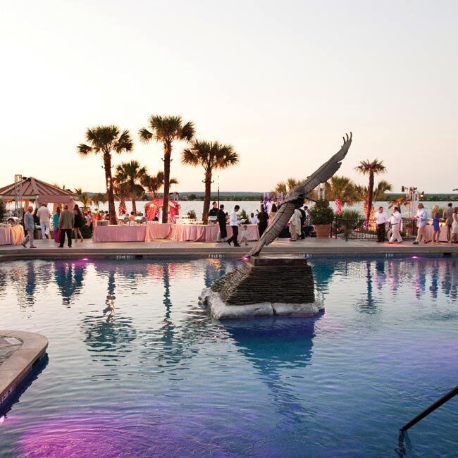 At Horseshoe Bay, the couple could treat guests to a tropical-like destination that was only 45 minutes away from Austin.