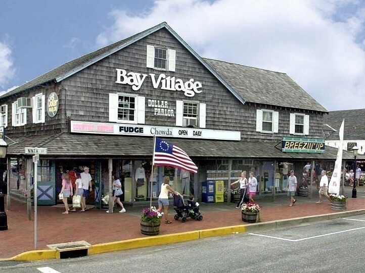 Picture of Bay Village/Schooners Wharf