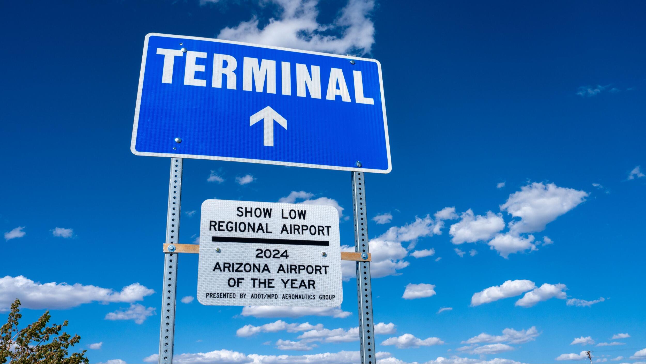 Picture of Show Low Regional Airport