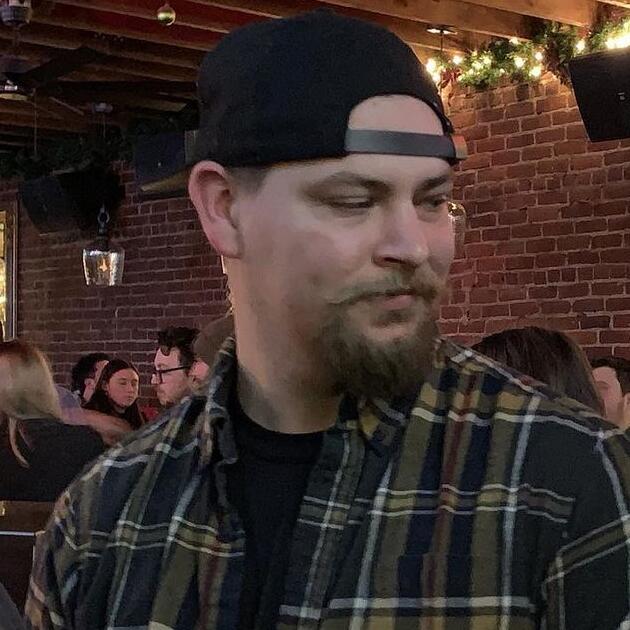 Chris (Callison)