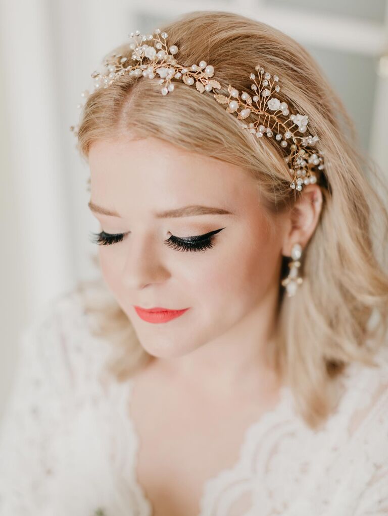 29 Wedding Hairstyles for Short Hair