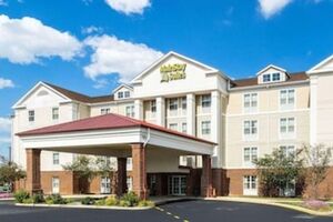 Picture of MainStay Suites Dover