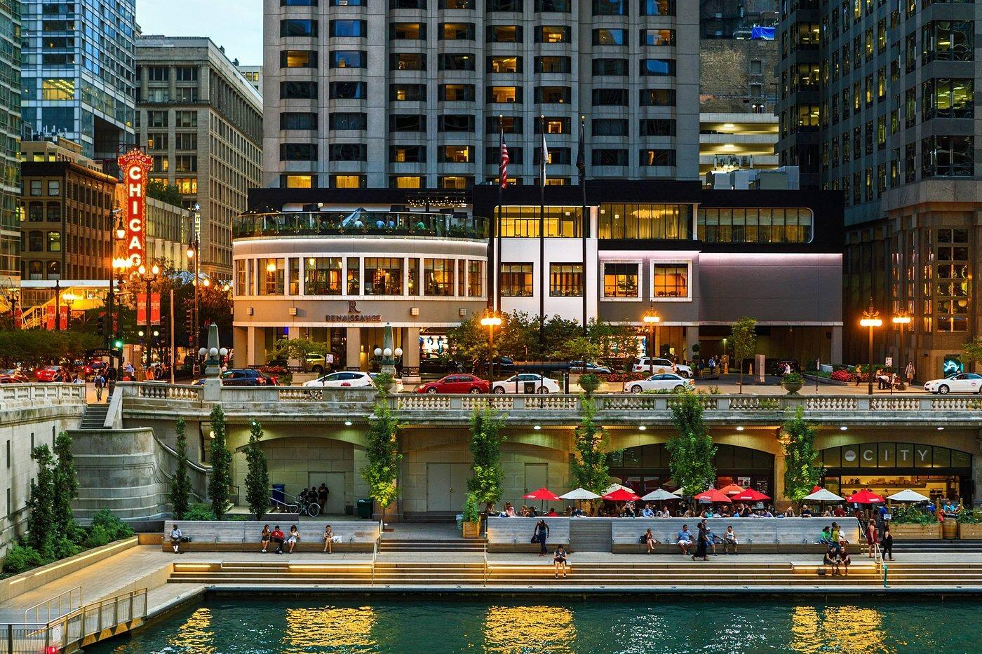 Picture of Renaissance Chicago Downtown Hotel