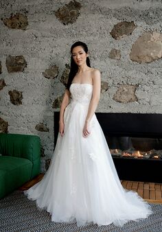 Adore by Justin Alexander Chessa A-Line Wedding Dress