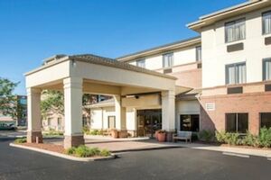 Picture of Comfort Inn & Suites West Chester North Cincinnati