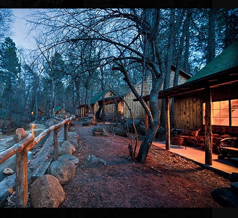 Picture of Christopher Creek Lodge