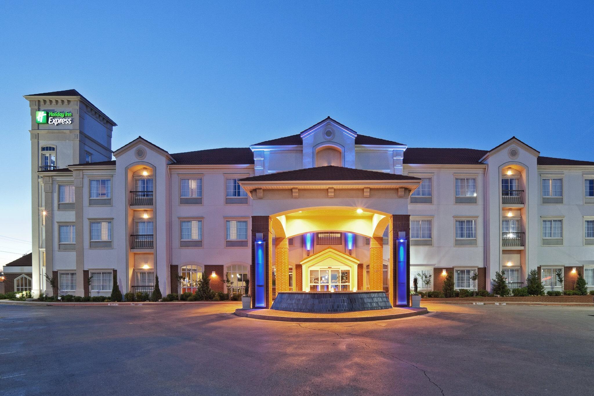 Picture of Holiday Inn Express & Suites Oklahoma City Northwest, an IHG Hotel