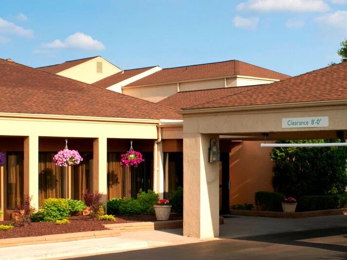 Picture of Courtyard Detroit Dearborn