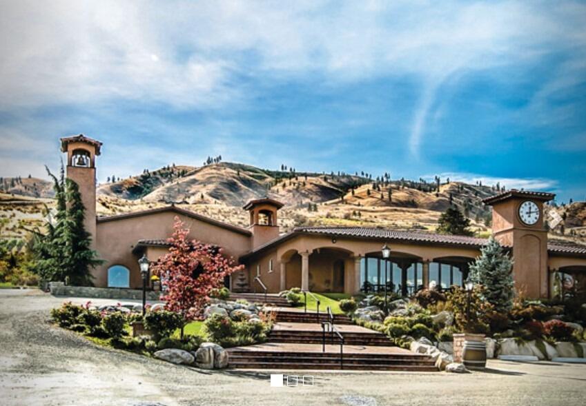 Picture of Tsillan Cellars