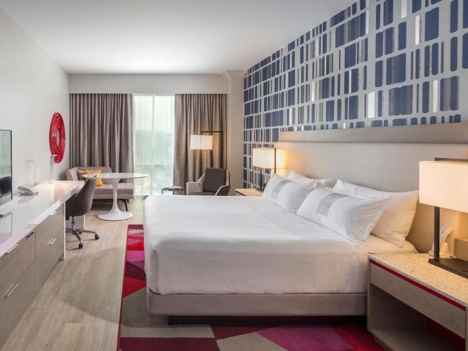 Picture of The Summit Hotel