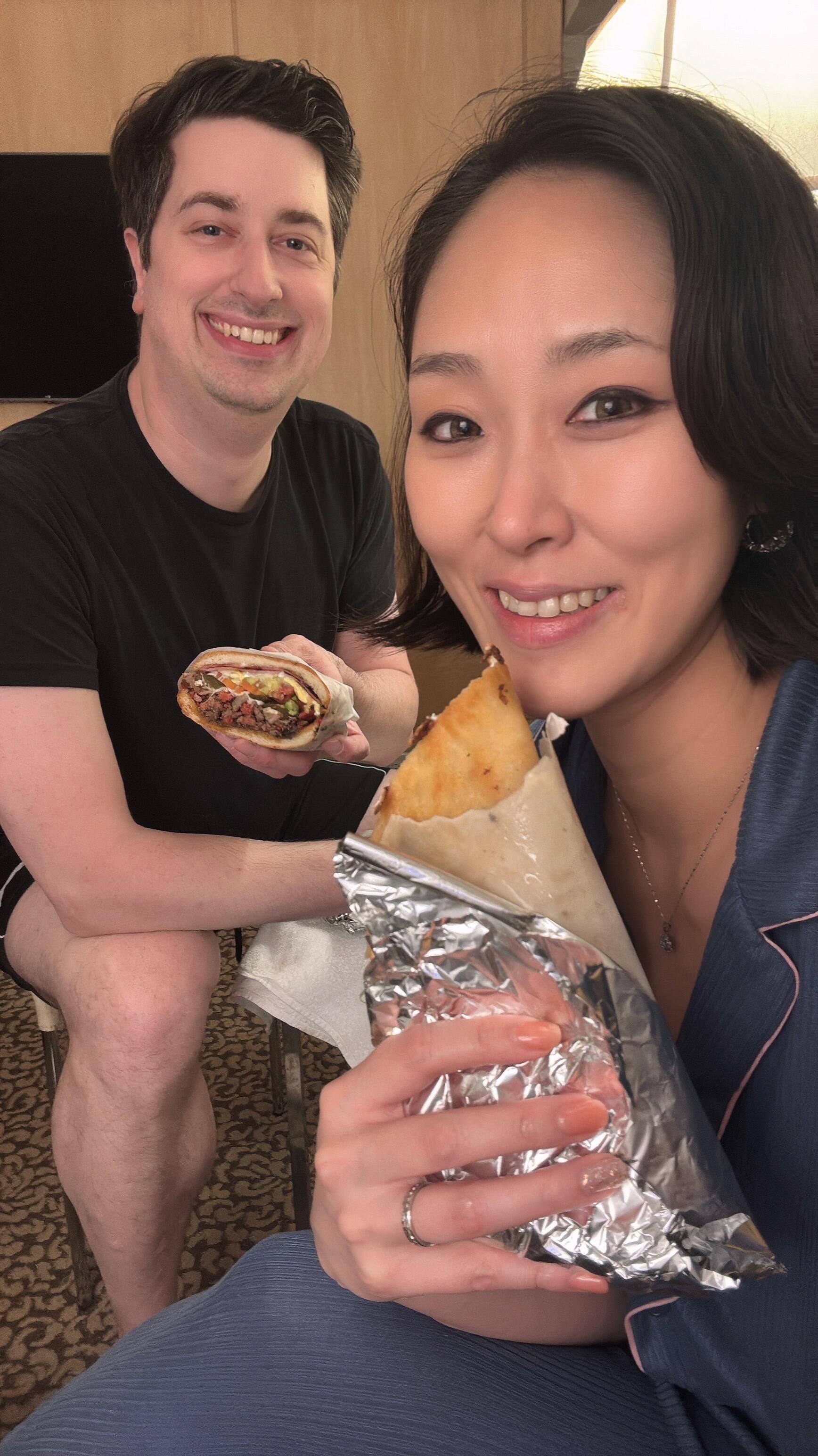 Our first trip - to NYC!
And Hyewon's first experience of food truck - quesadilla and pollo tortas were so good!
첫 여행 - 뉴욕 맨하탄.