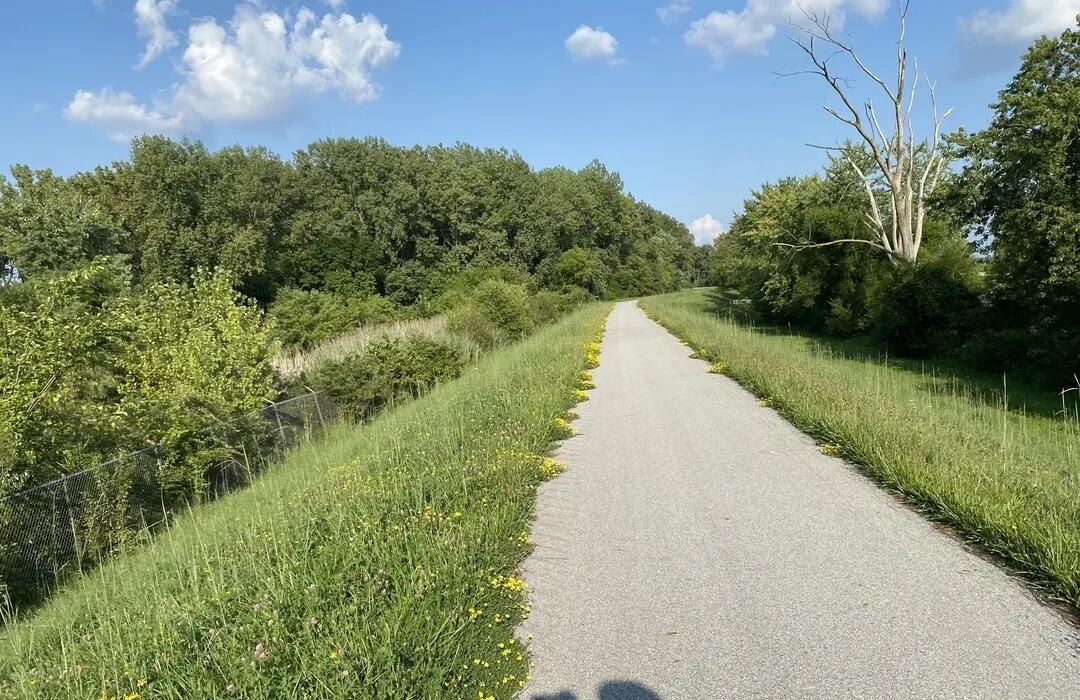 Picture of Lawrence Levee Trail